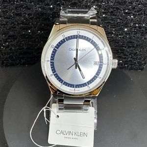 Men's Calvin Klein, Silver, Blue, & White Face w/a Silver Bracelet (NWT)